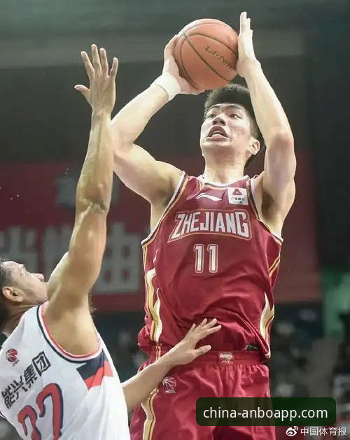 CBA季后赛最新动态：浙江加时险胜宁波，兰道夫33分率队2-0横扫晋级八强